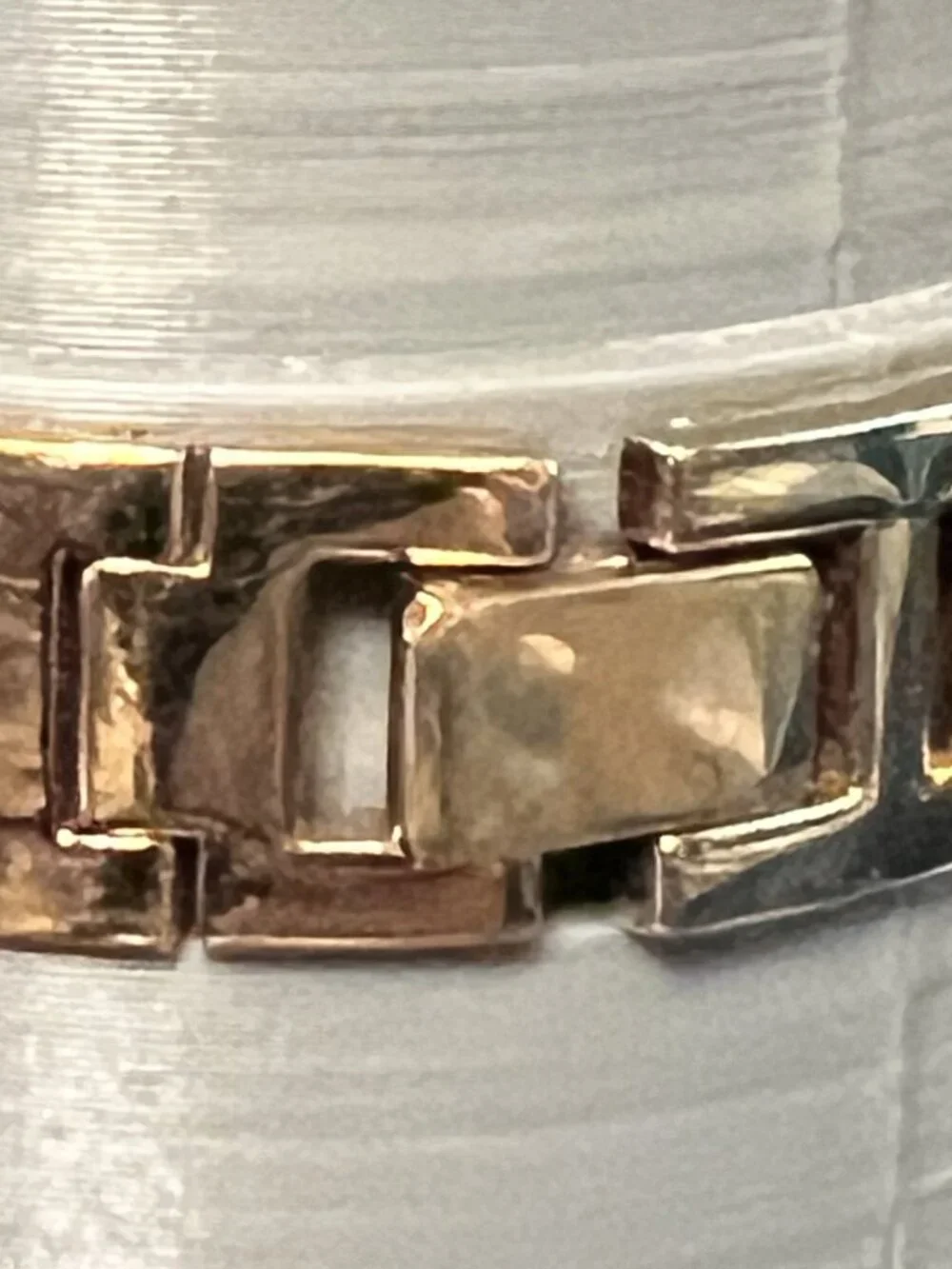 Vintage Multiple Goldtone Chain Link Armitron Diamond NOW Watch (410)